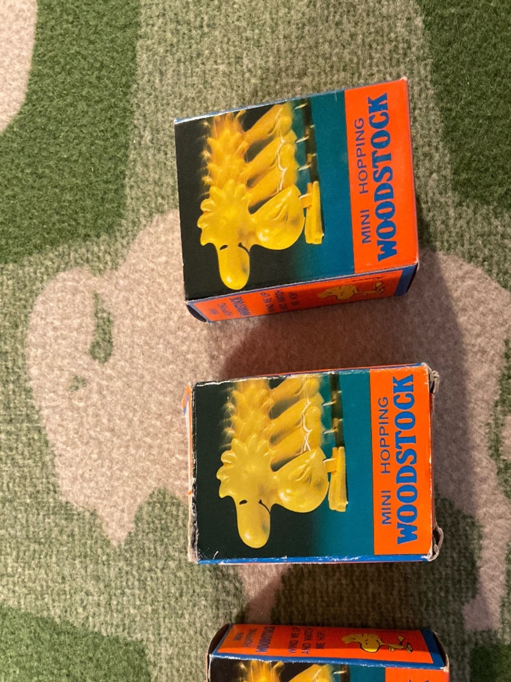 Three vintage 1960sAviva peanuts, mini hopping Woodstock wind up toy!